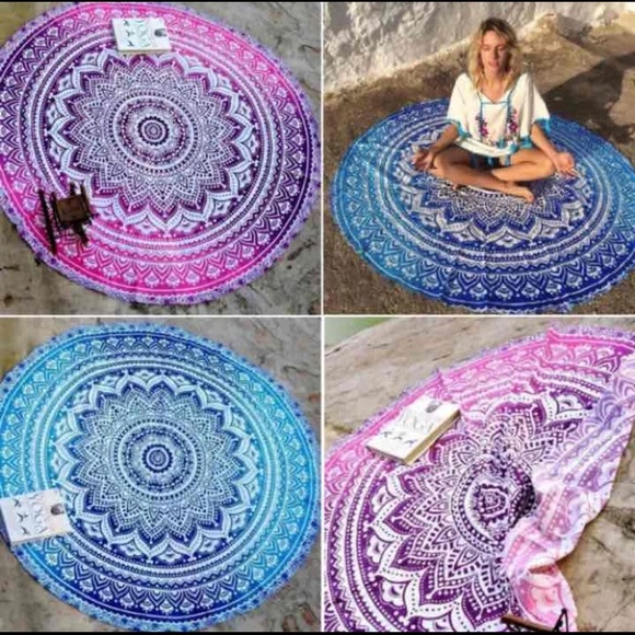 Aztec Printed Roundie Mandela Blanket/Tapestry - Picture 3 of 8